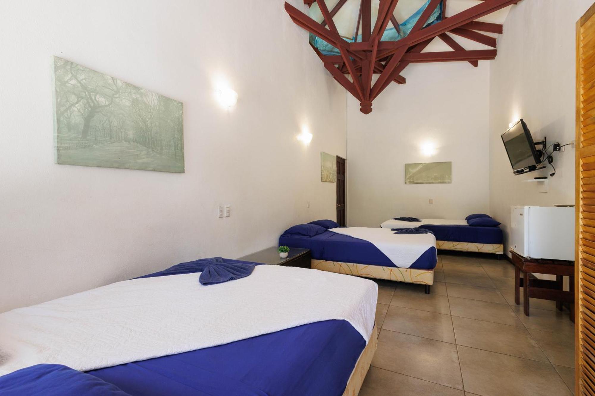 Bambutel Cocles Hotel Puerto Viejo de Talamanca Luaran gambar